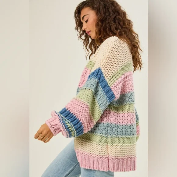 Stripped chunky oversized sweater - Picture 3 of 8